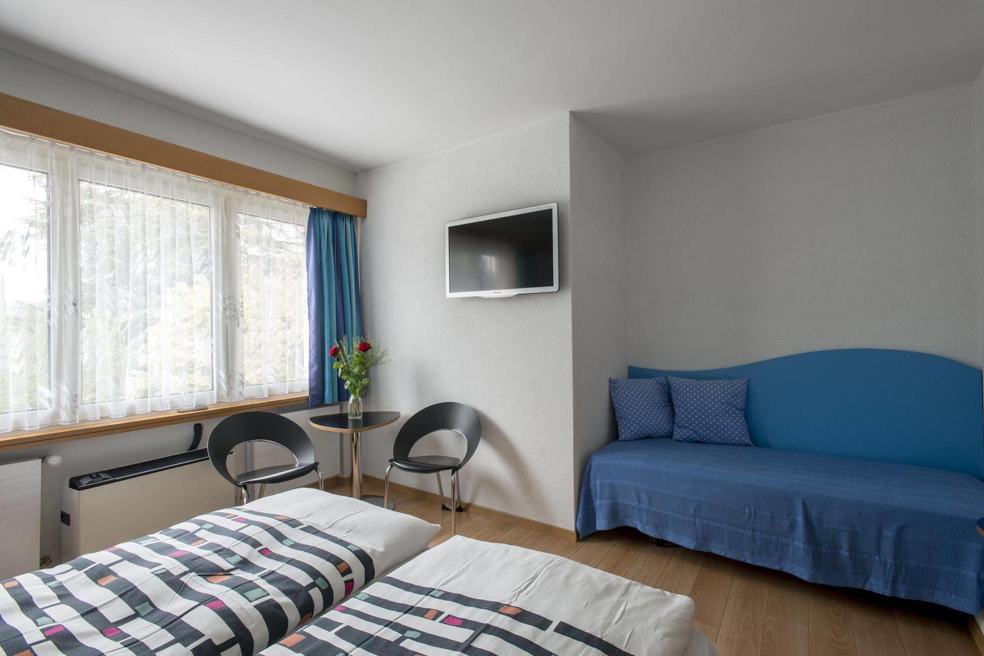 Hotel Vezia 3*